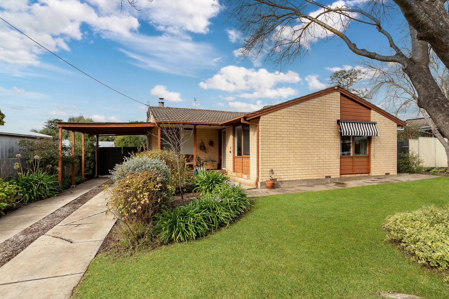 Listing image for 1 Barratt Avenue, MOUNT BARKER  SA  5251