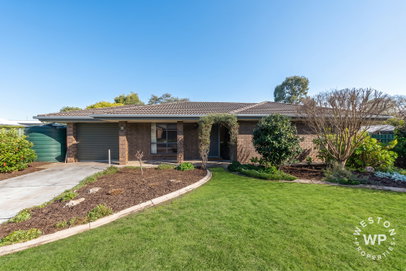 16 Gardenia Drive, WOODSIDE