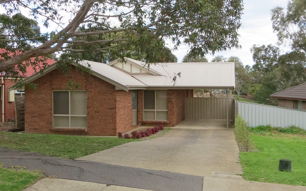 Listing image for 12 Market Place, NAIRNE  SA  5252