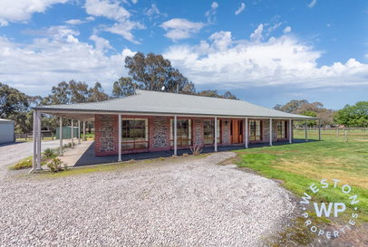 17 Mappinga Road, OAKBANK