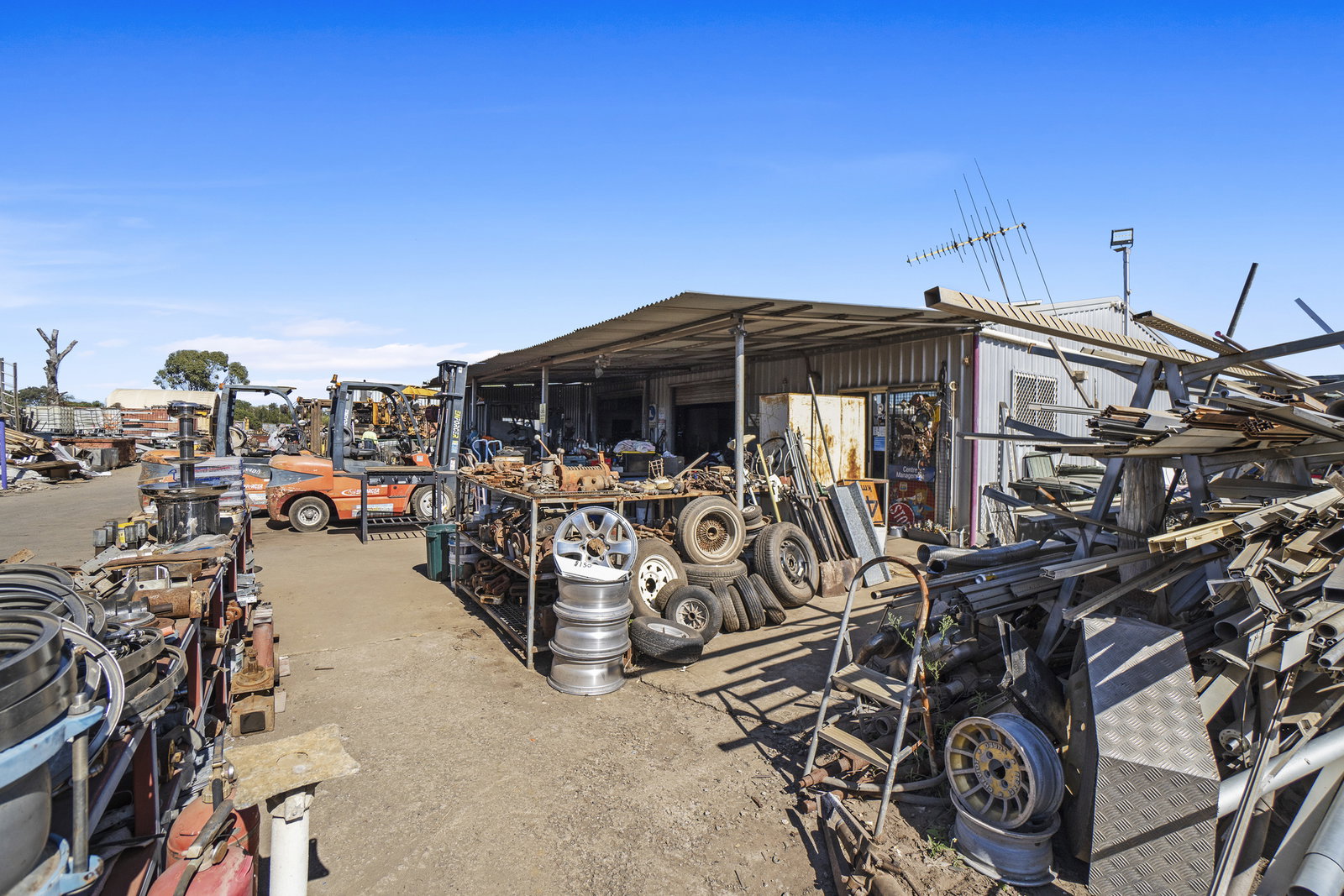 14 Steptoe Street, Bundaberg East  QLD  4670