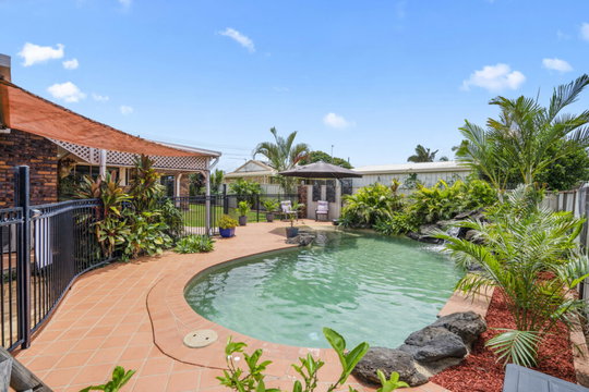 276 Avoca Road, Avoca  QLD  4670