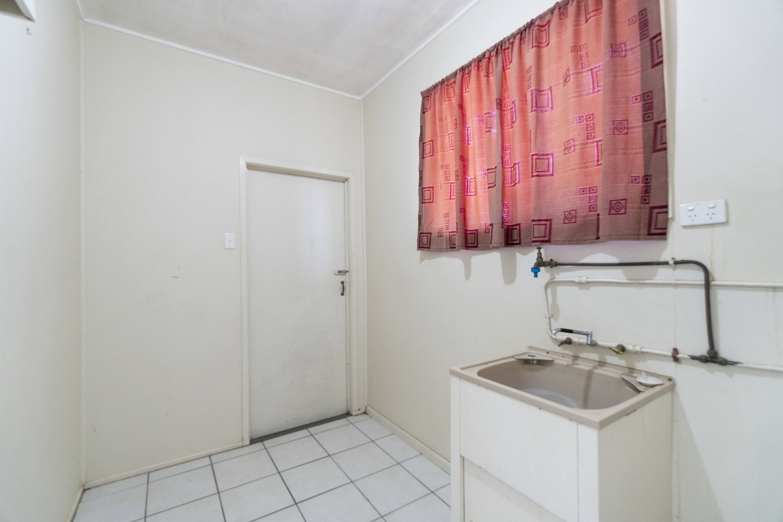 3/32 Thygesen Street, Bundaberg North  QLD  4670