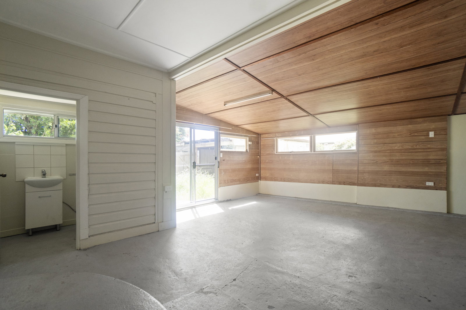 12 Cran Street, Bundaberg East  QLD  4670