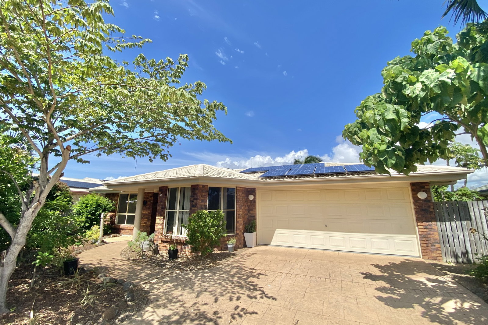 47 Bargara Lakes Drive, Bargara  QLD  4670