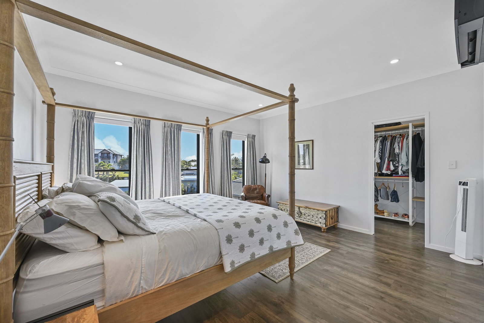 48 Atlantis Boulevard, Agnes Water  QLD  4677