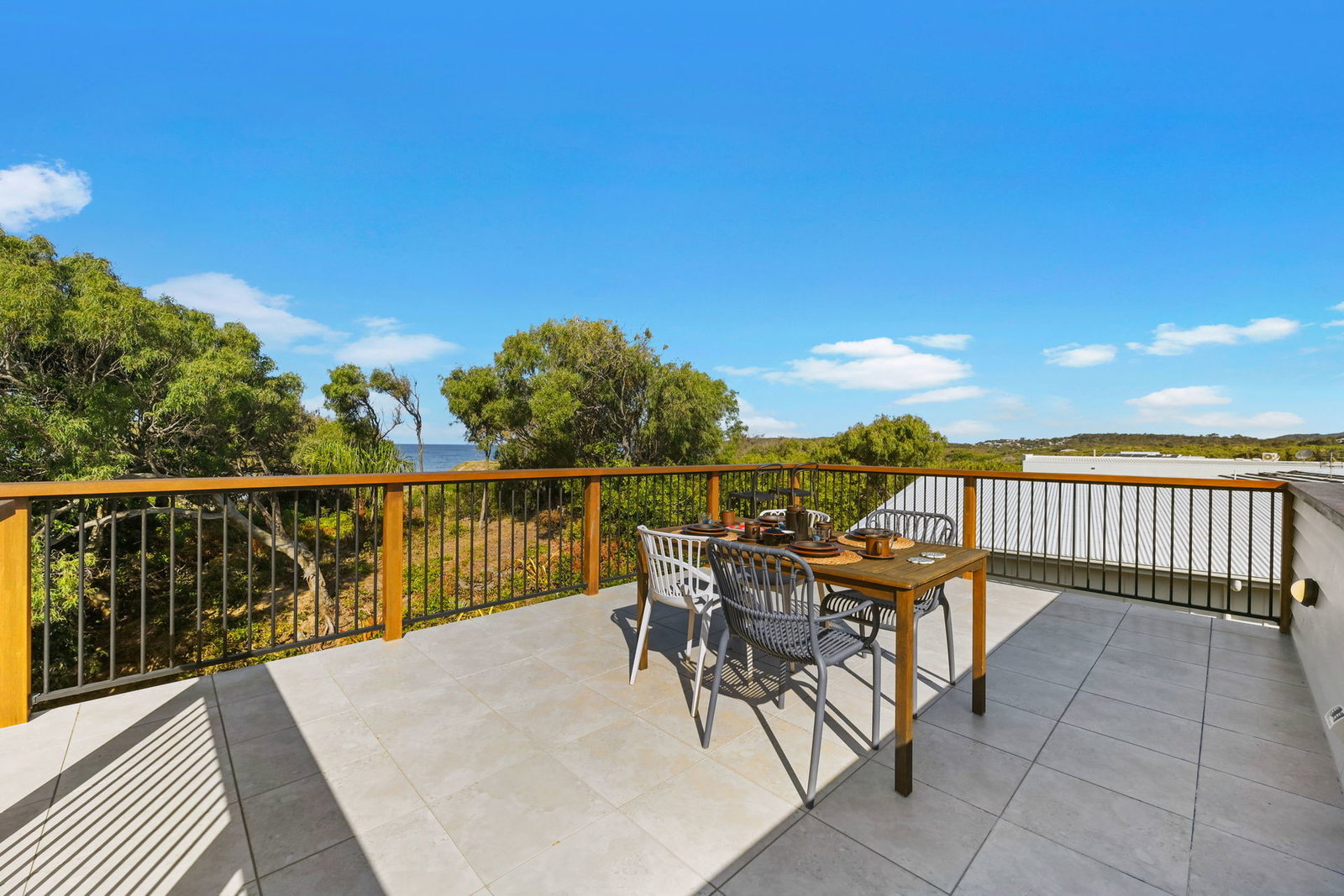 48 Atlantis Boulevard, Agnes Water  QLD  4677