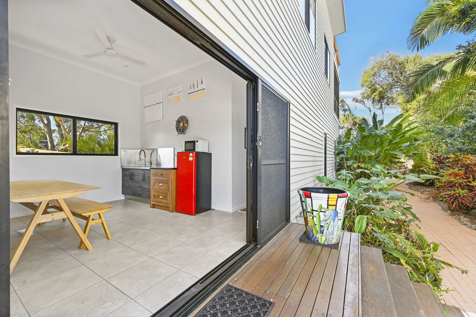 48 Atlantis Boulevard, Agnes Water  QLD  4677