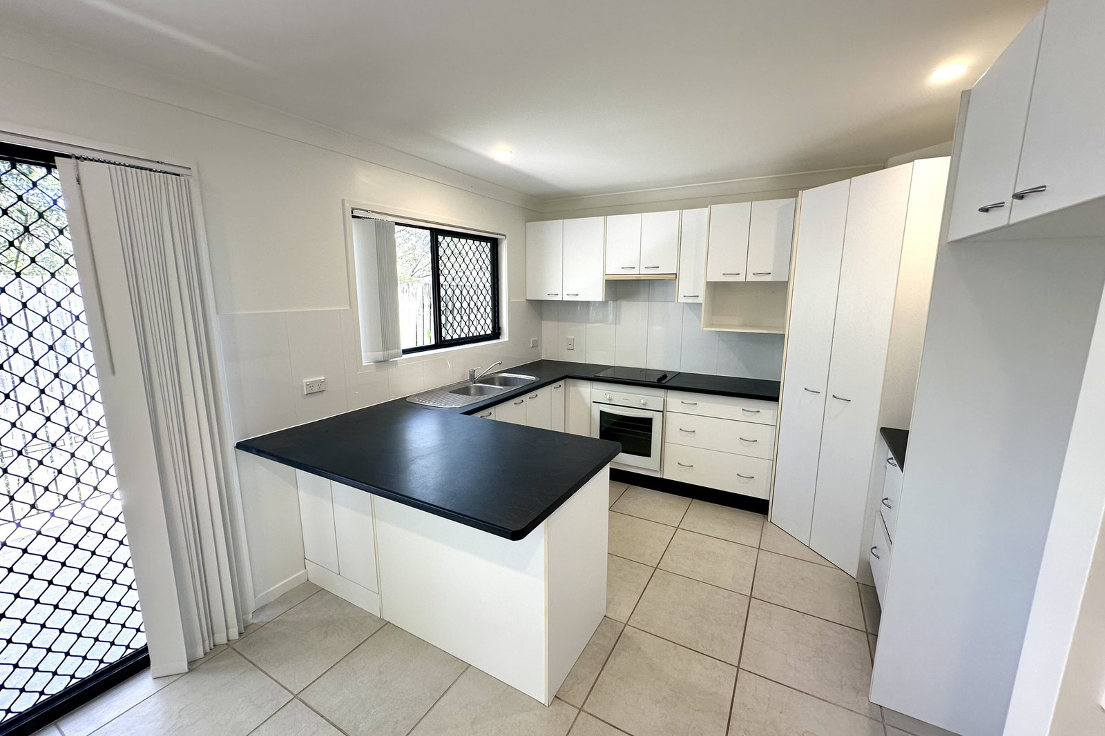 2/24 Discovery Drive, Agnes Water  QLD  4677