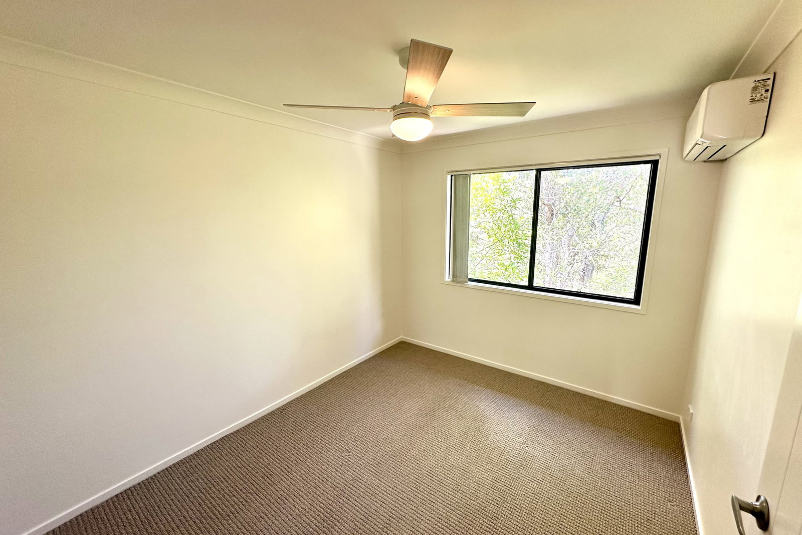 2/24 Discovery Drive, Agnes Water  QLD  4677