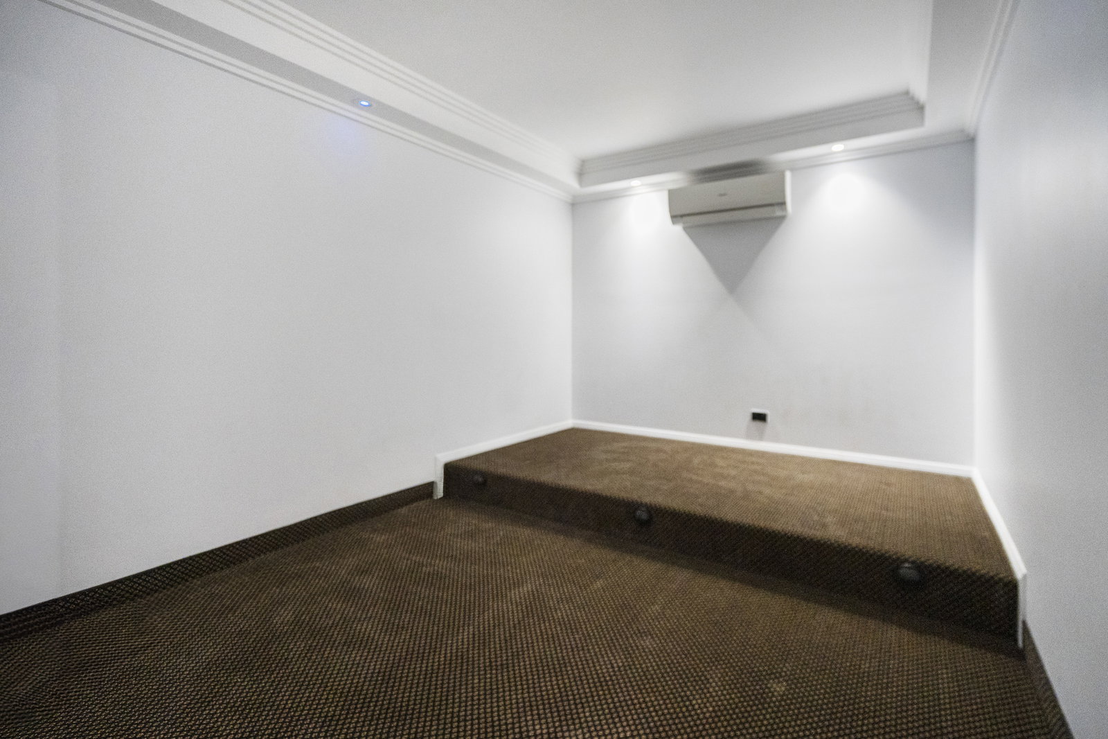 24 Thomas Thomsen Drive, Thabeban  QLD  4670