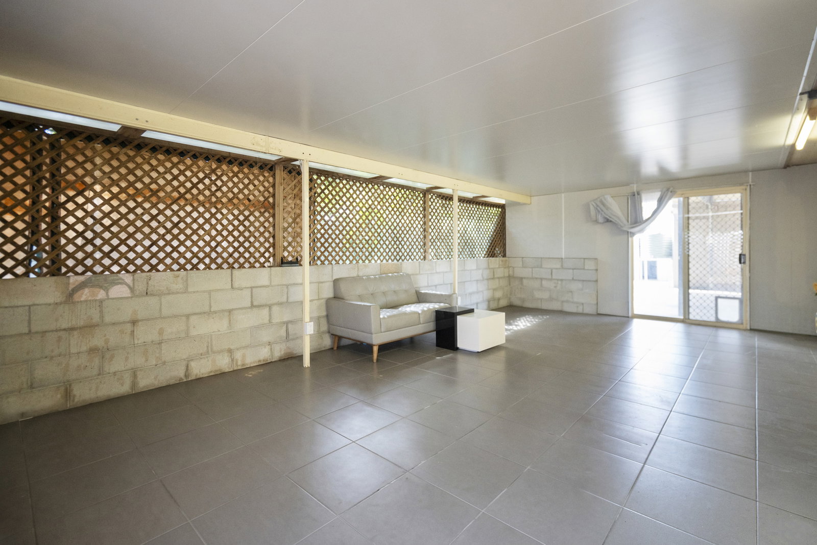 24 Thomas Thomsen Drive, Thabeban  QLD  4670