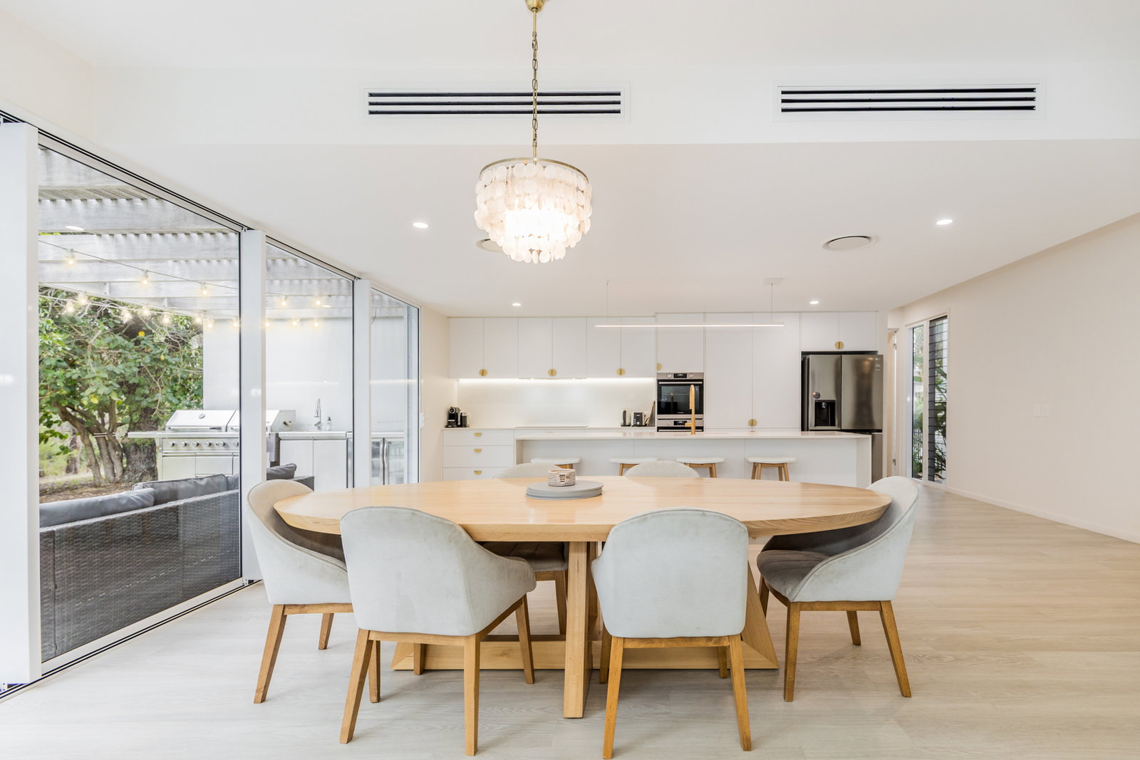 3/12 Ocean Beach Drive, Agnes Water  QLD  4677