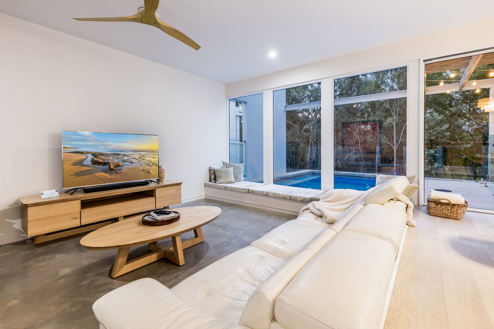 3/12 Ocean Beach Drive, Agnes Water  QLD  4677