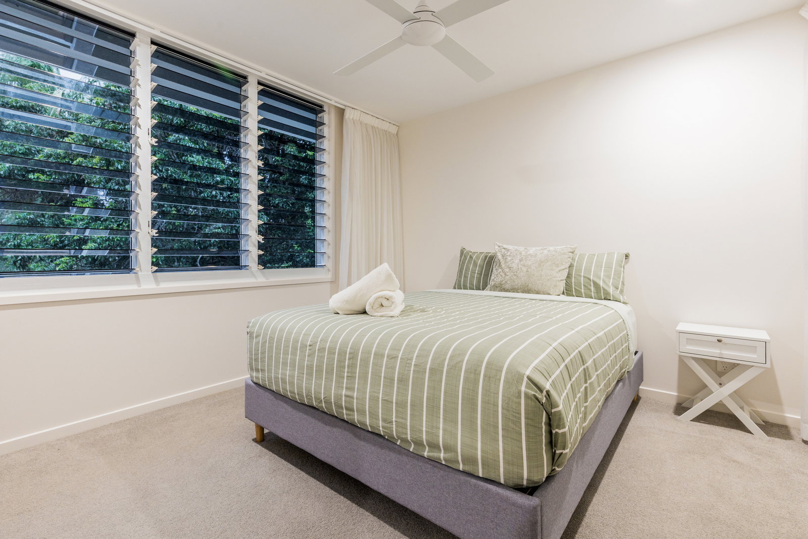 3/12 Ocean Beach Drive, Agnes Water  QLD  4677