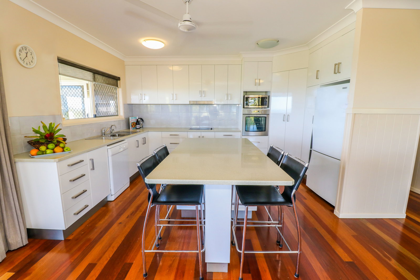 15 Woodrow Drive, Agnes Water  QLD  4677