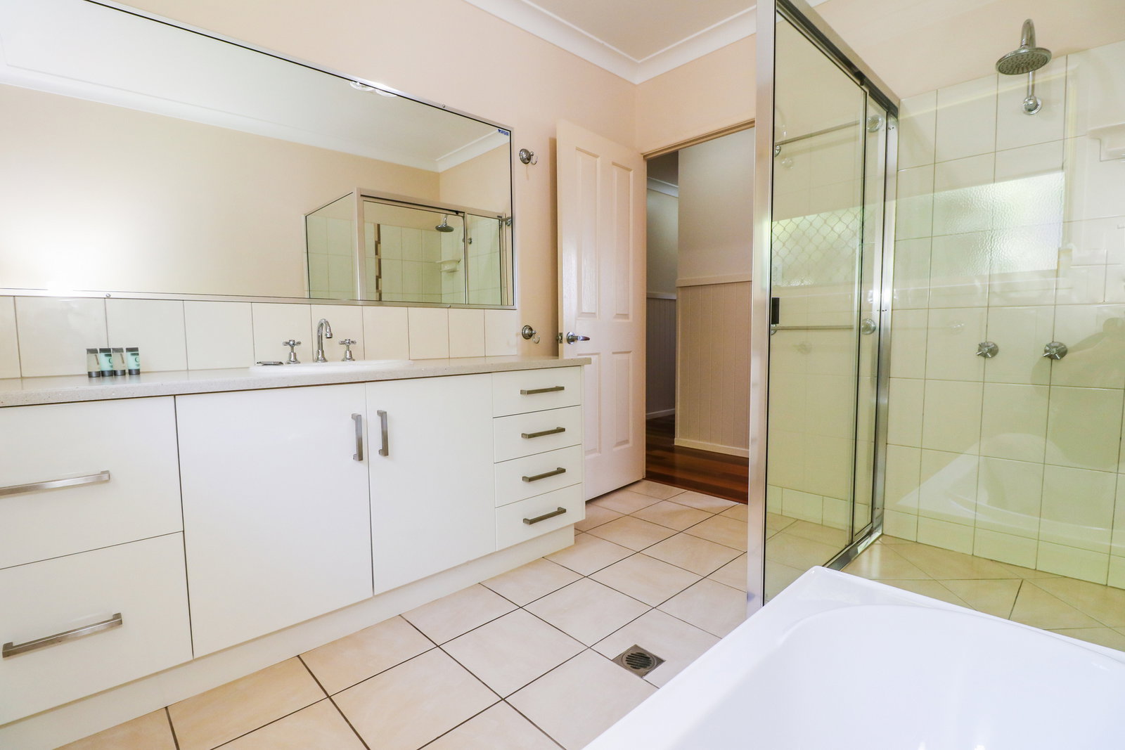 15 Woodrow Drive, Agnes Water  QLD  4677