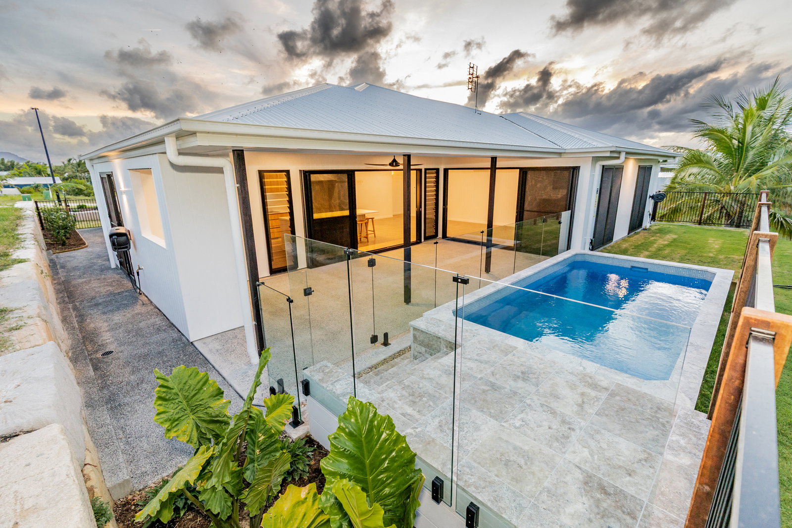 11/3 Beaches Village Circuit, Agnes Water  QLD  4677