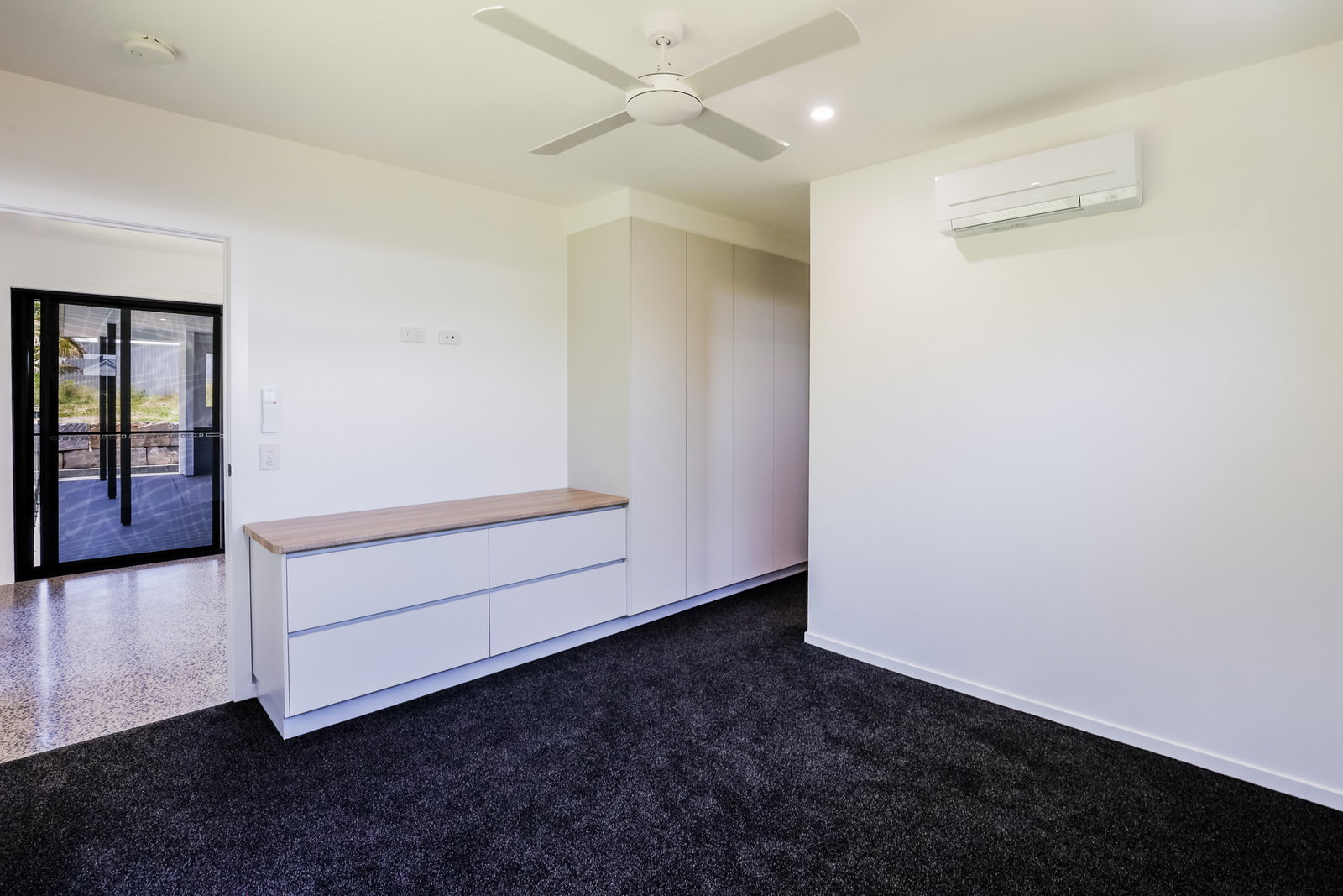11/3 Beaches Village Circuit, Agnes Water  QLD  4677