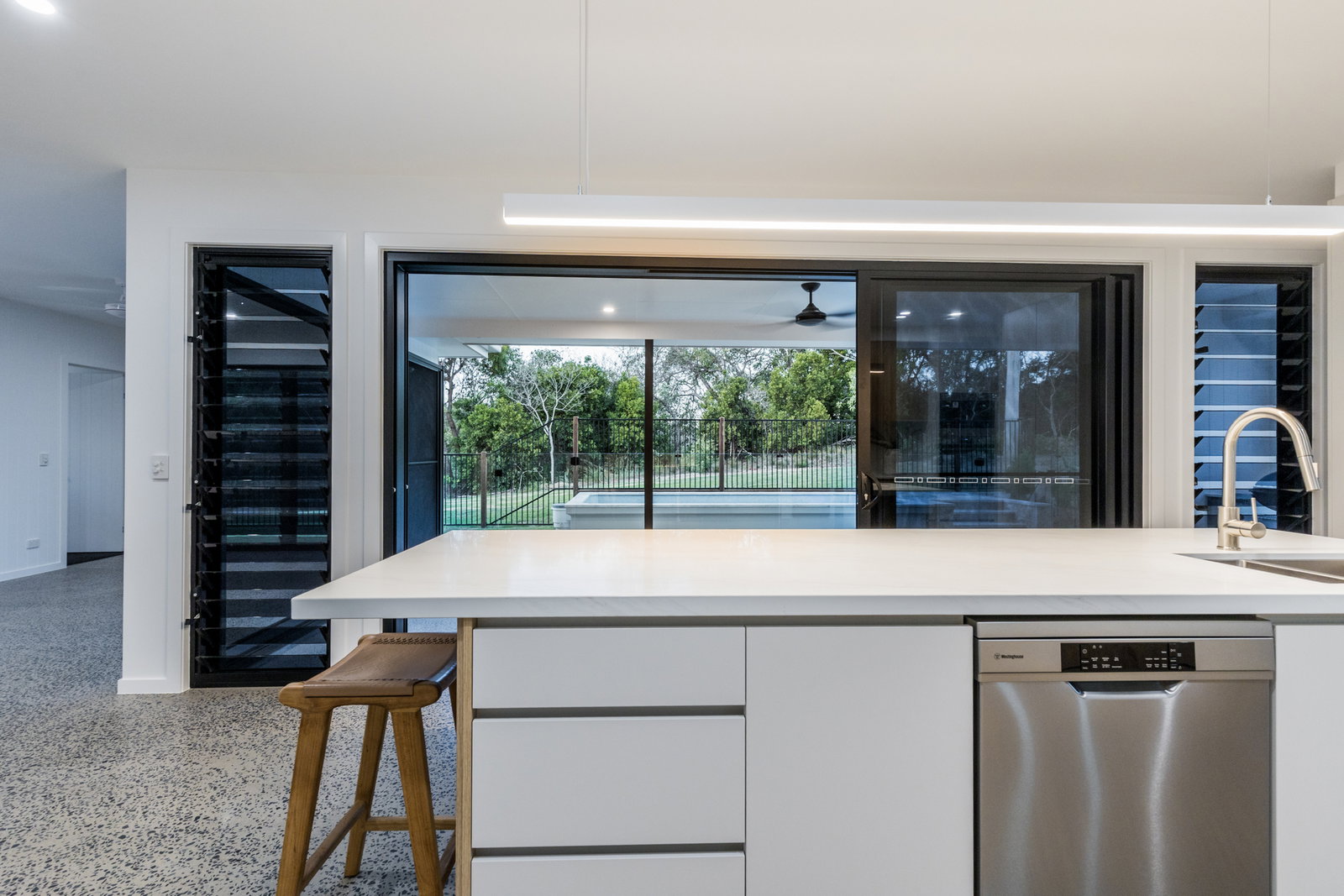 11/3 Beaches Village Circuit, Agnes Water  QLD  4677