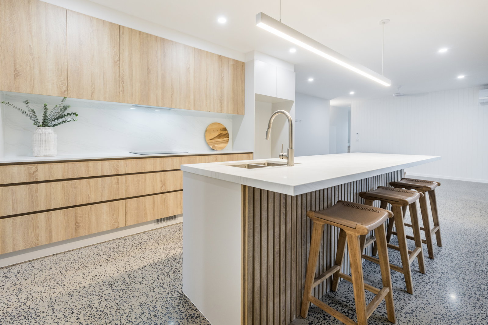 11/3 Beaches Village Circuit, Agnes Water  QLD  4677