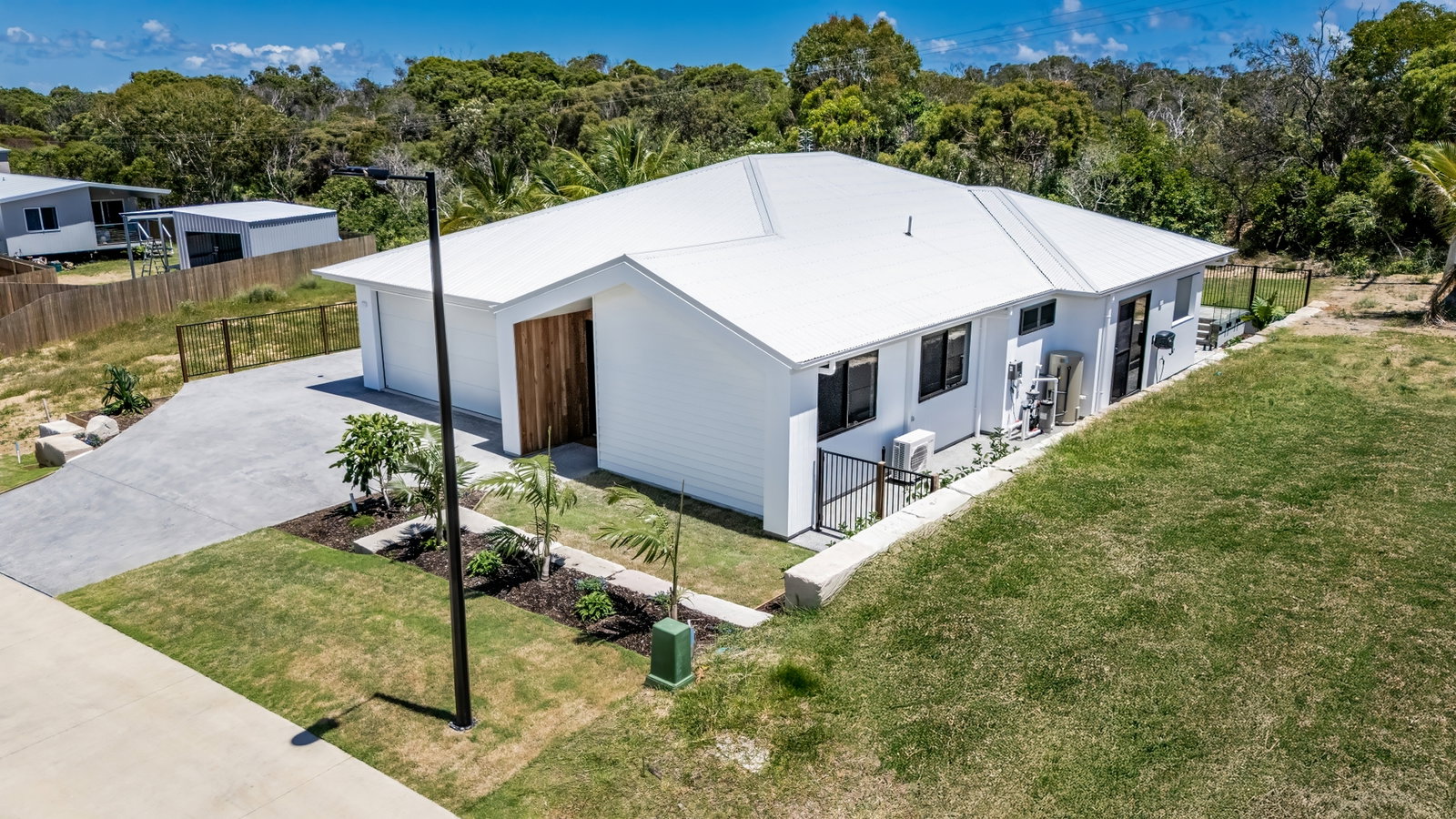 11/3 Beaches Village Circuit, Agnes Water  QLD  4677