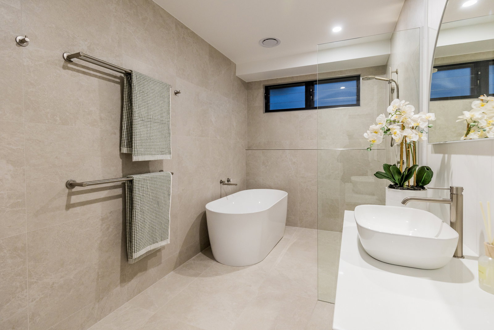 11/3 Beaches Village Circuit, Agnes Water  QLD  4677