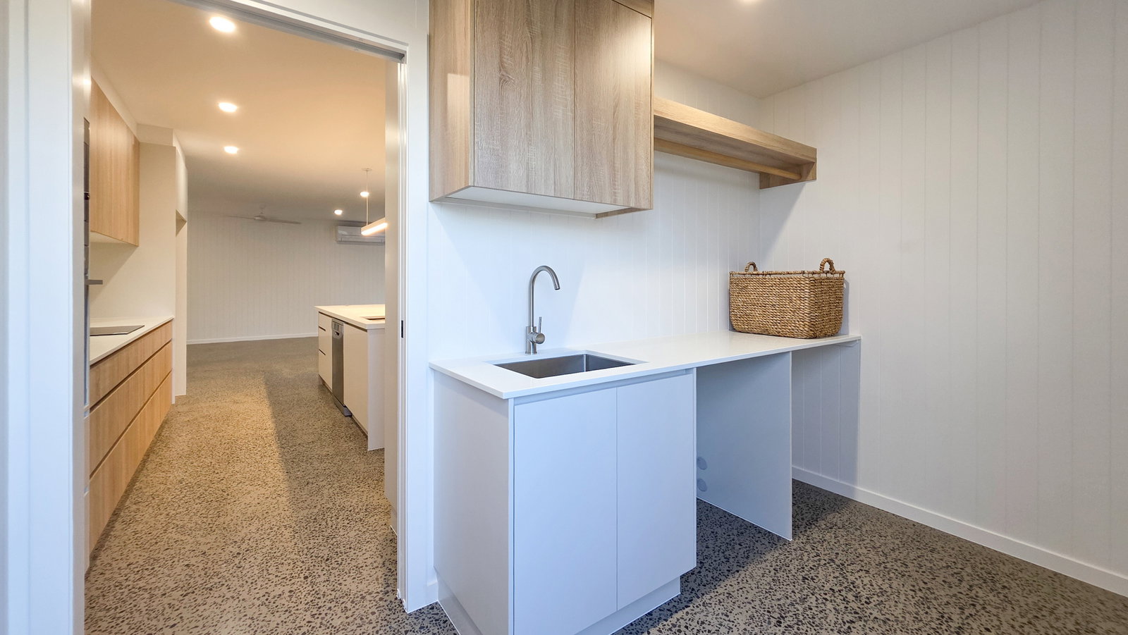 11/3 Beaches Village Circuit, Agnes Water  QLD  4677