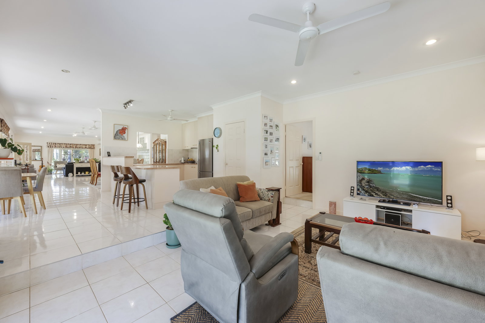 14 Hannah Court, Moore Park Beach  QLD  4670