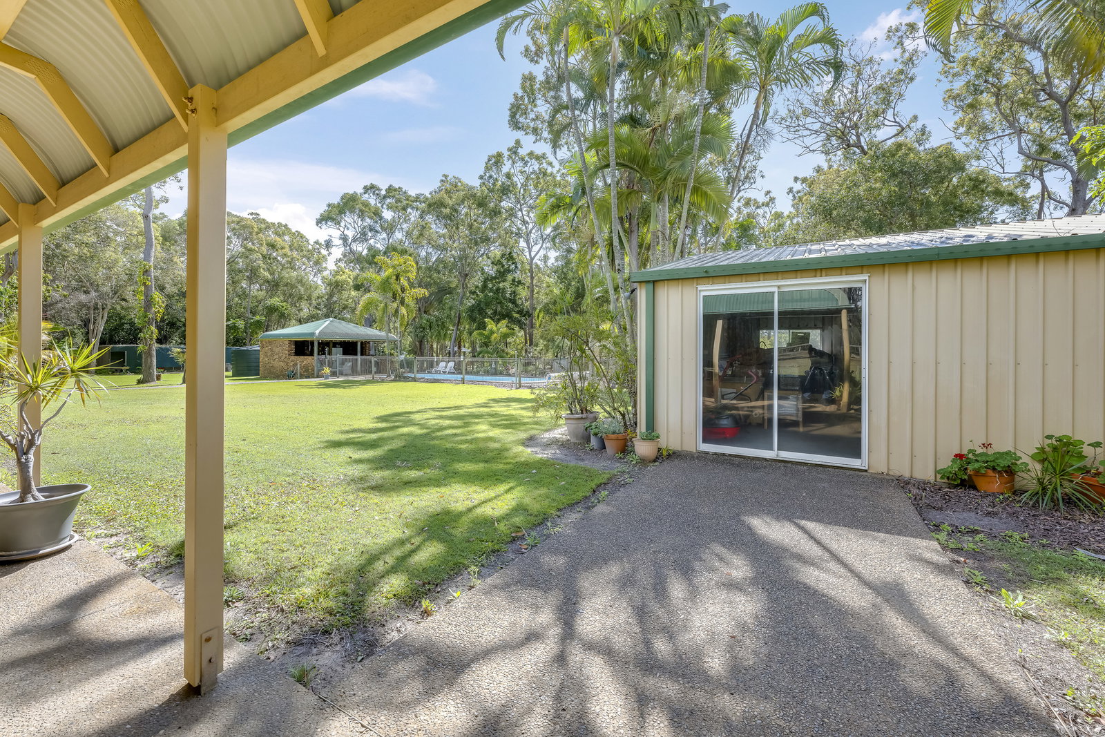 14 Hannah Court, Moore Park Beach  QLD  4670