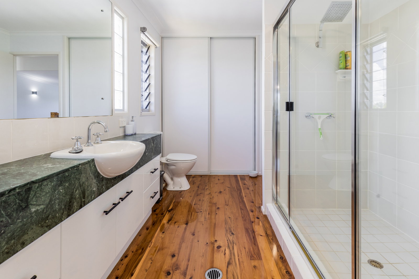 5 Coral Avenue, Agnes Water  QLD  4677