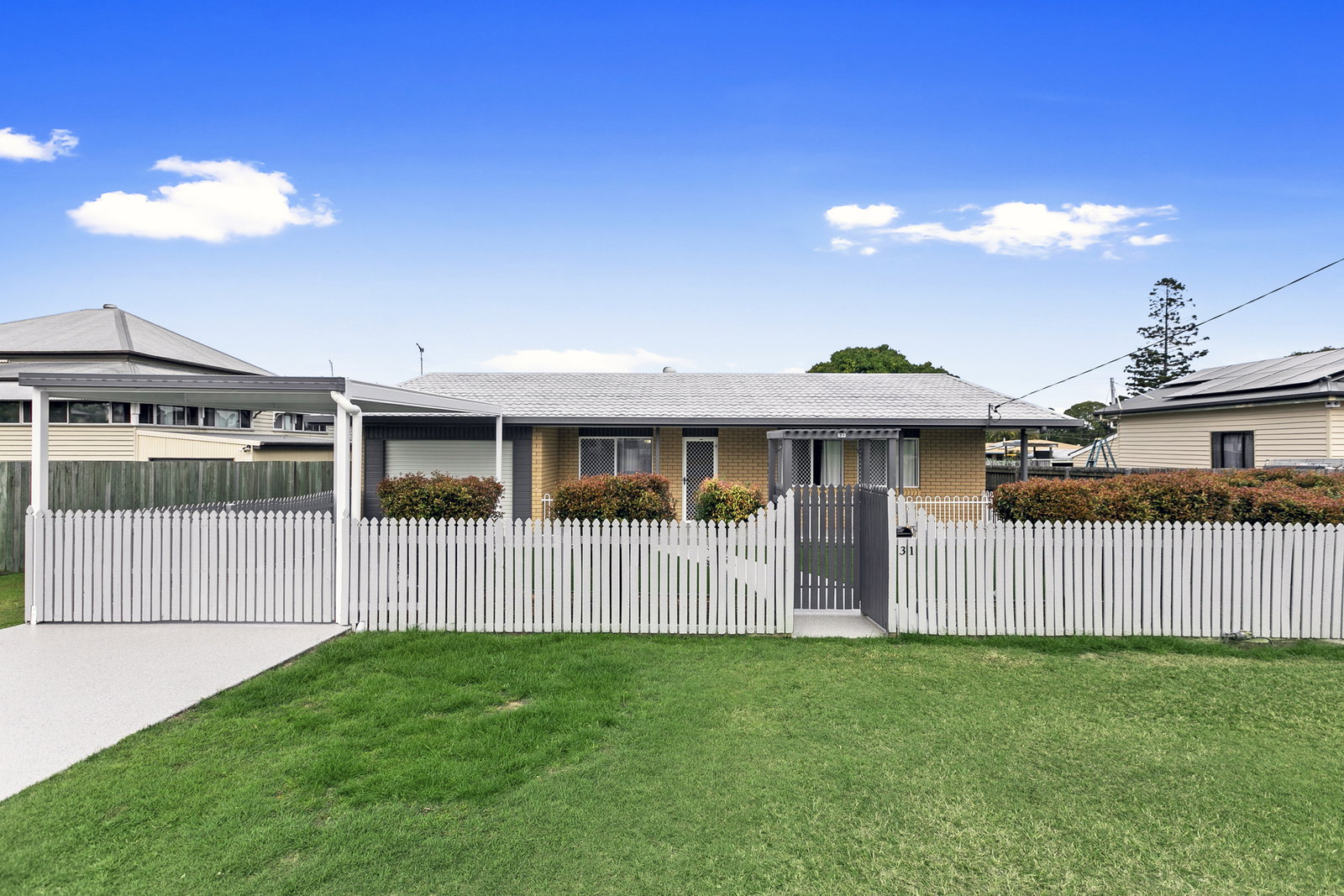31 Wolseley Street, Granville  QLD  4650
