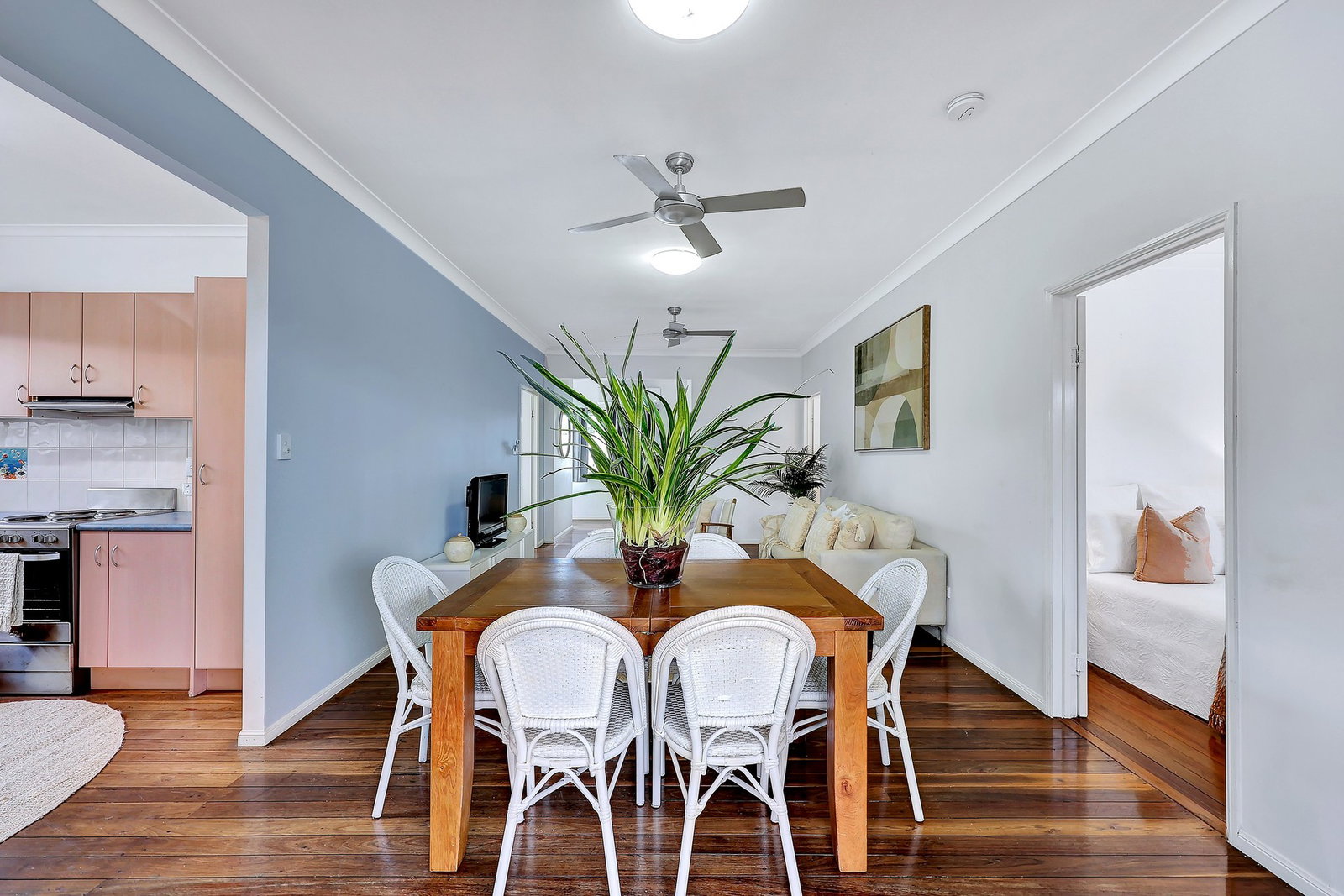 25 Holland Street, Bargara  QLD  4670