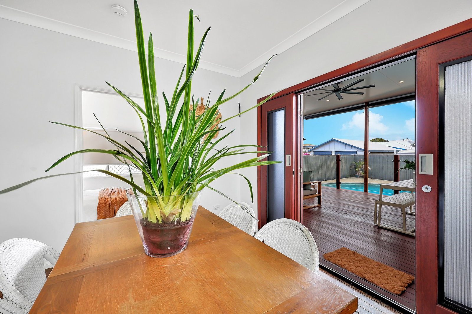 25 Holland Street, Bargara  QLD  4670