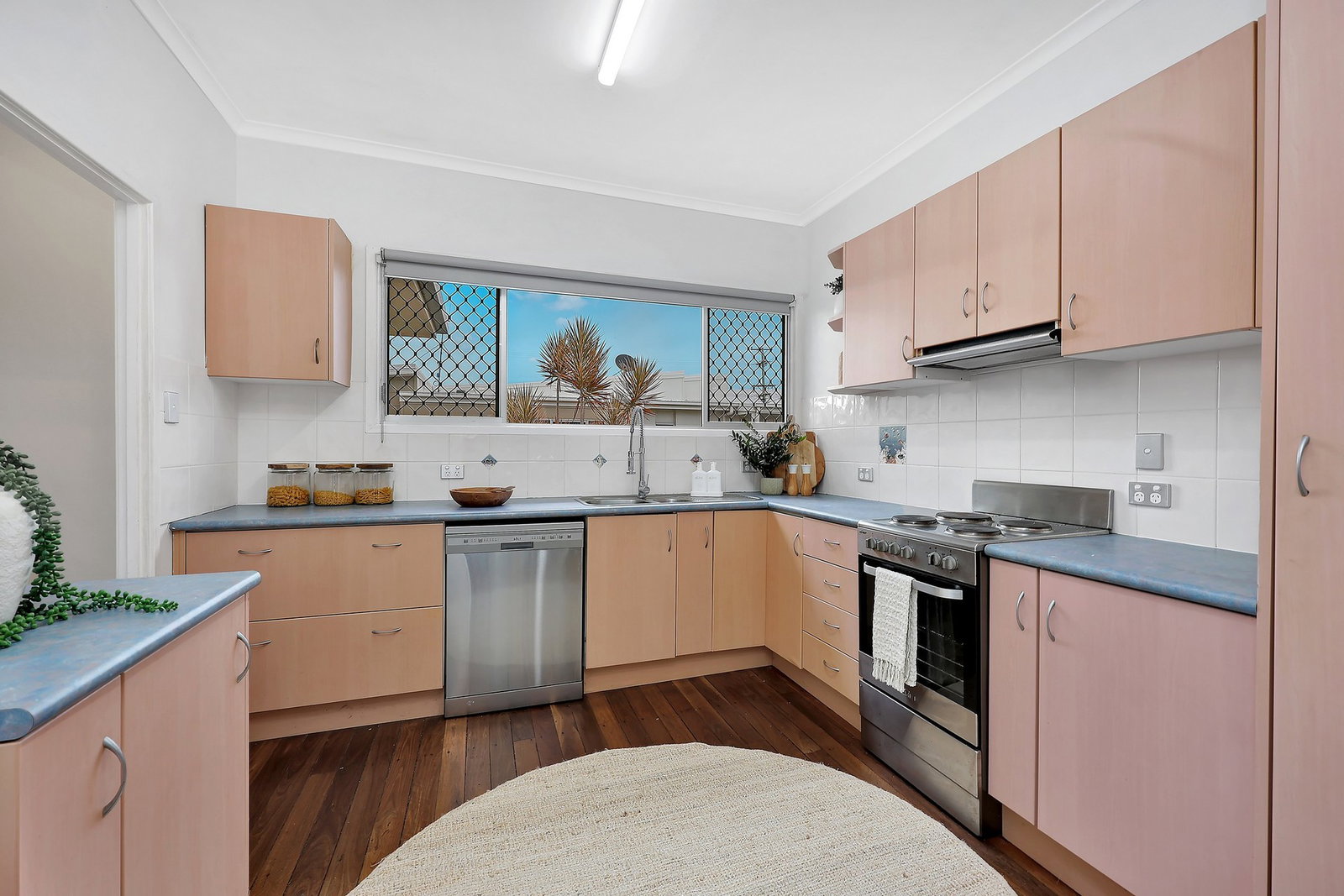 25 Holland Street, Bargara  QLD  4670