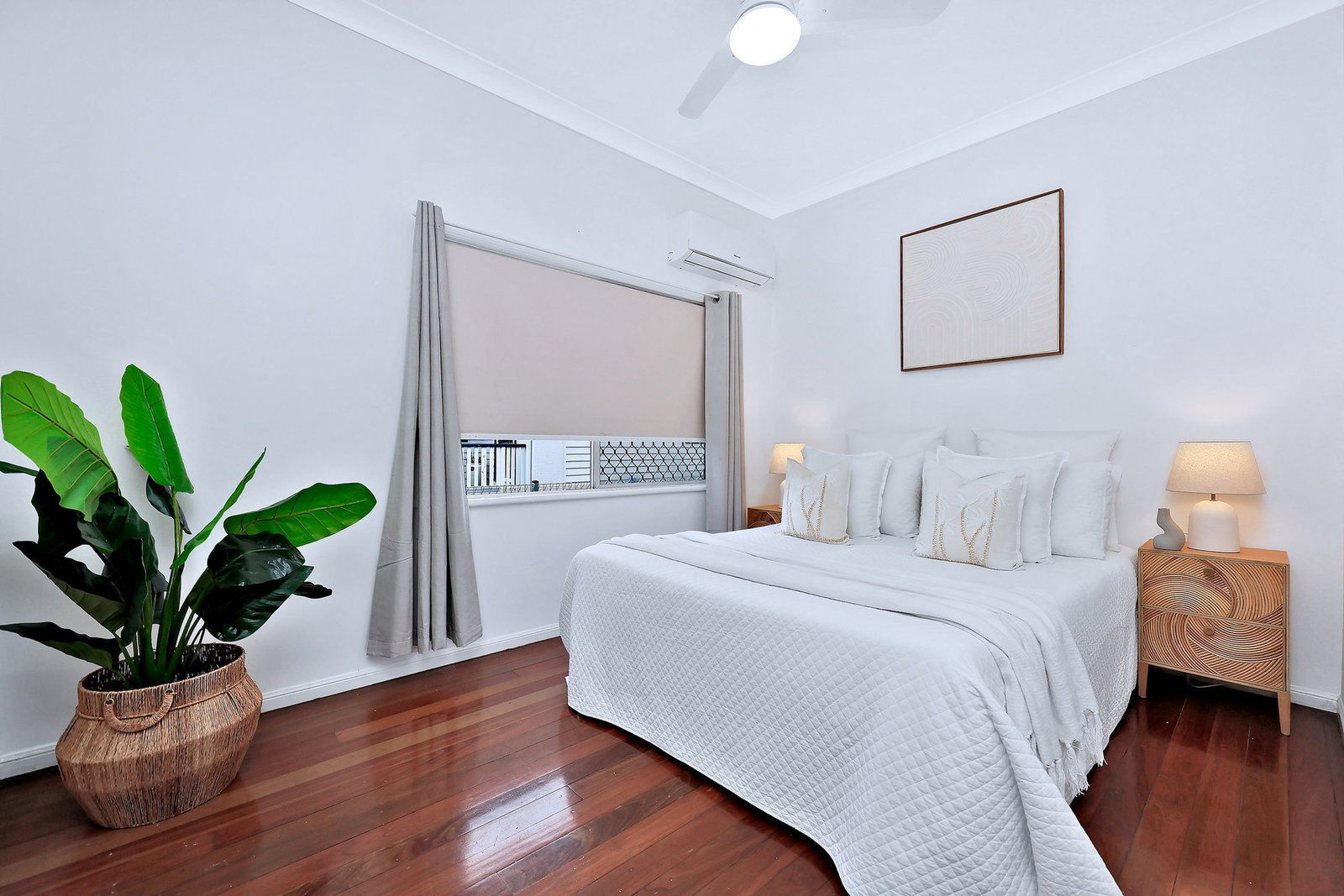 25 Holland Street, Bargara  QLD  4670