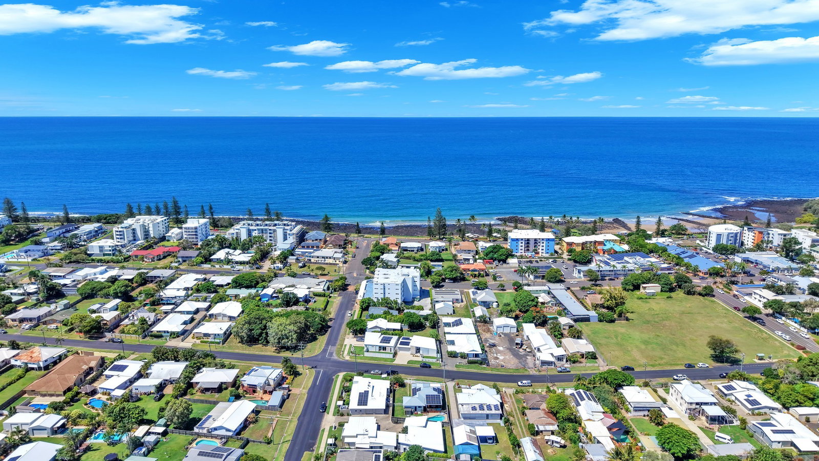 25 Holland Street, Bargara  QLD  4670
