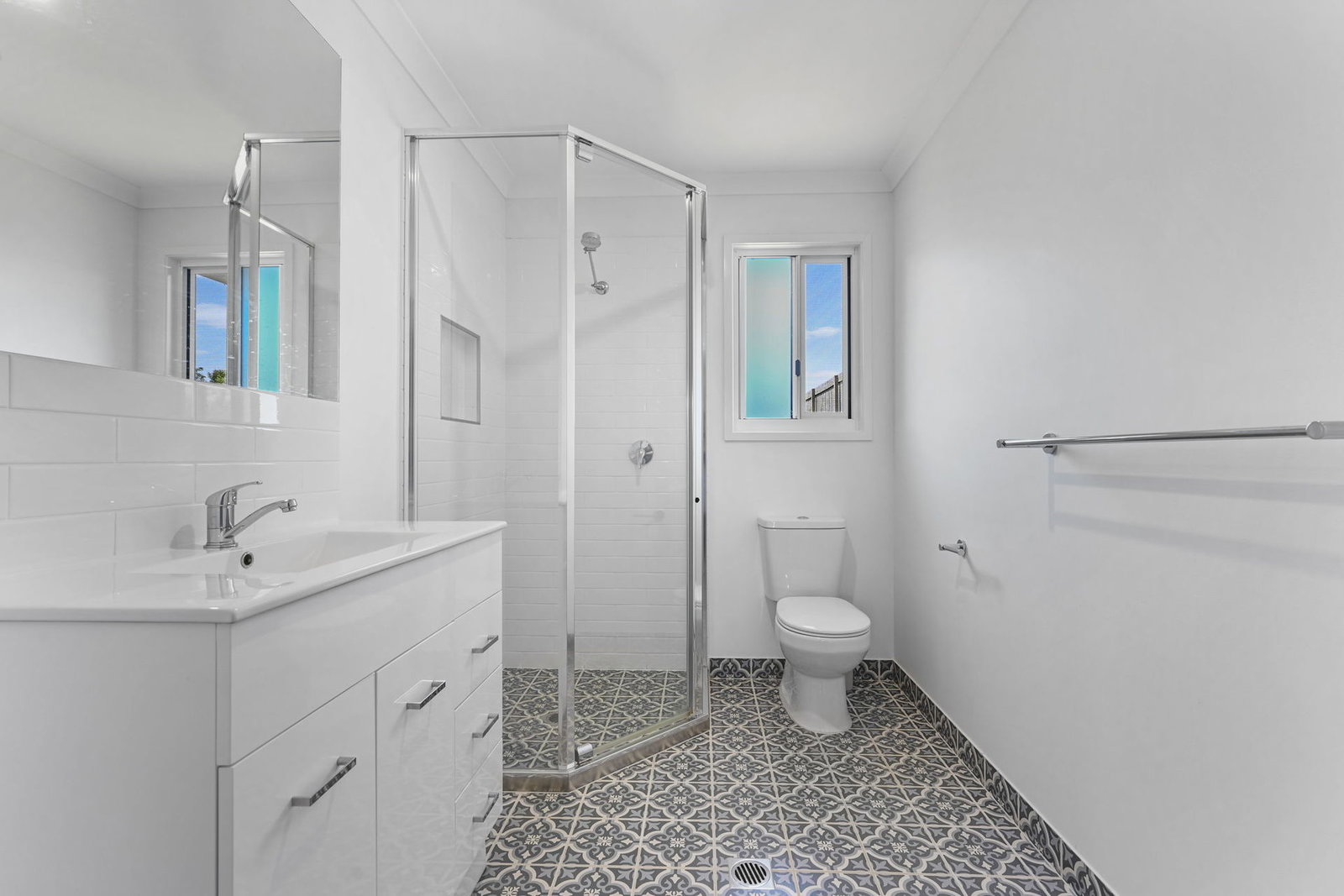 25 Waterfront Drive, Agnes Water  QLD  4677