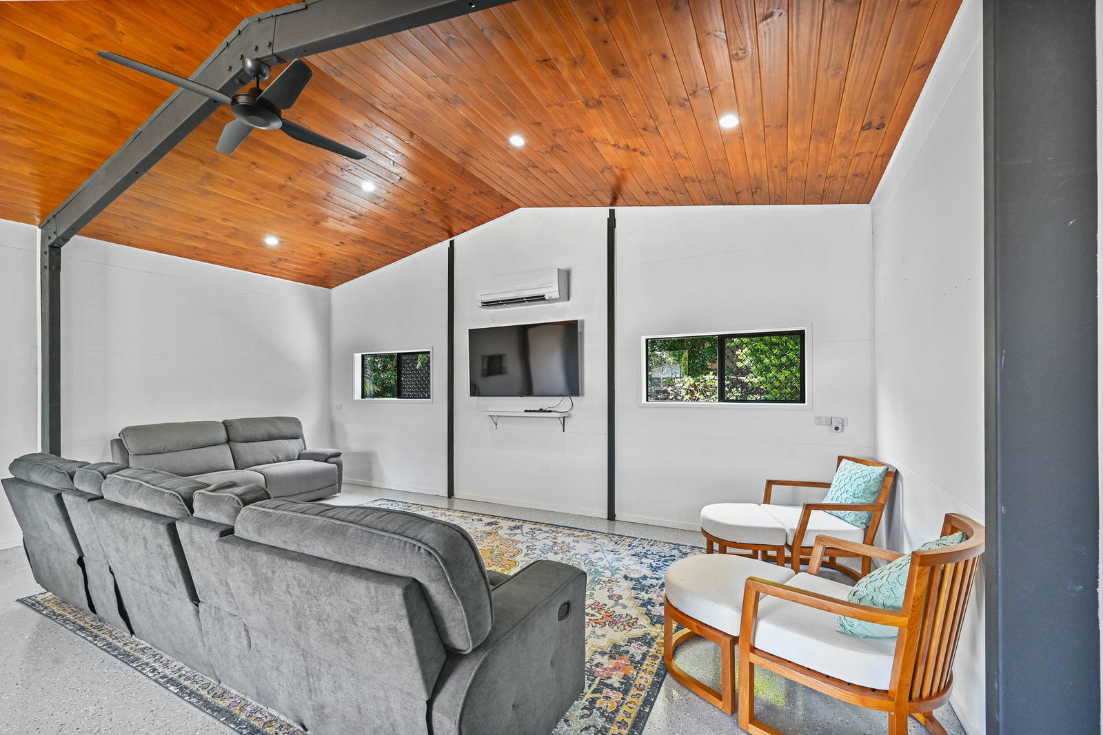 25 Waterfront Drive, Agnes Water  QLD  4677