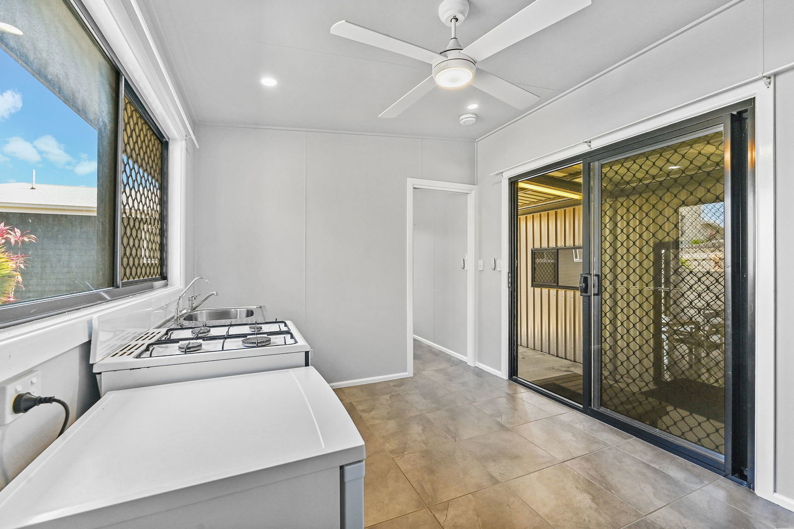 25 Waterfront Drive, Agnes Water  QLD  4677