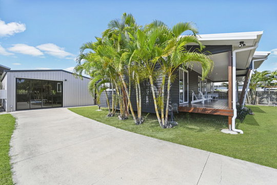 25 Waterfront Drive, Agnes Water  QLD  4677