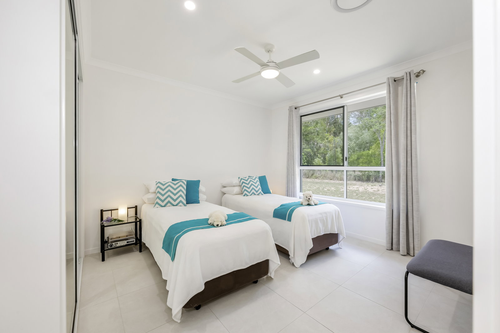 39 Sylvan Drive, Moore Park Beach  QLD  4670