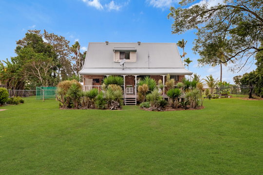 49 Davies Road, Boonooroo  QLD  4650