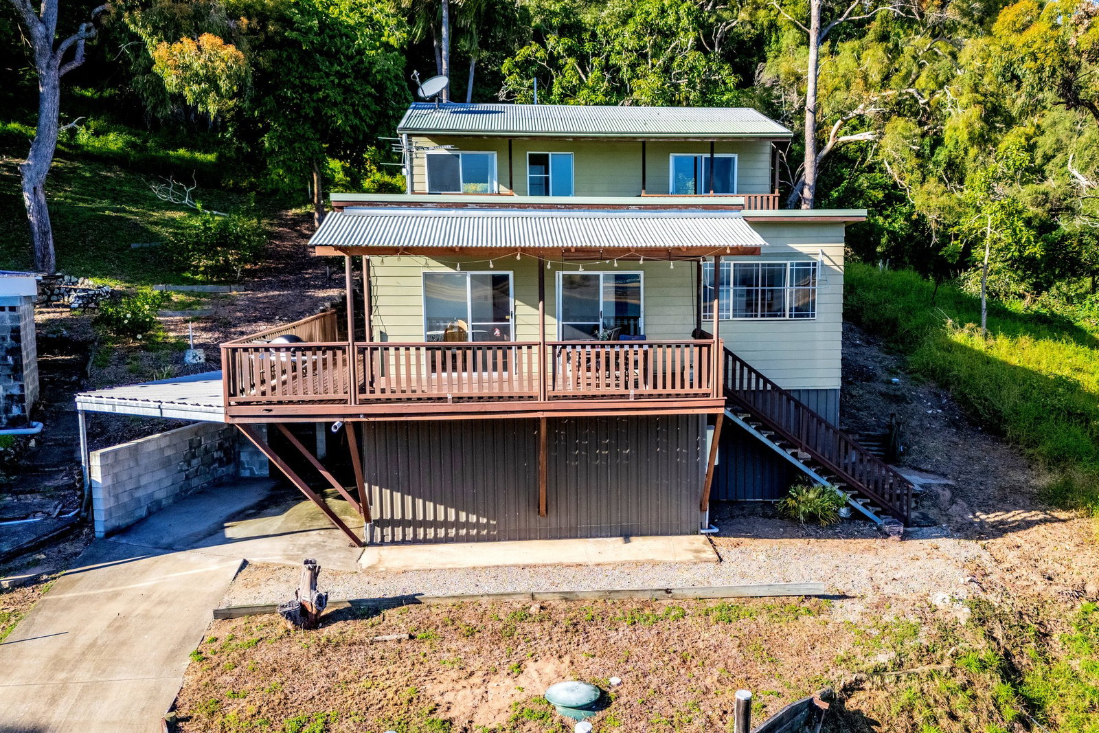 592 Captain Cook Drive, Seventeen Seventy  QLD  4677