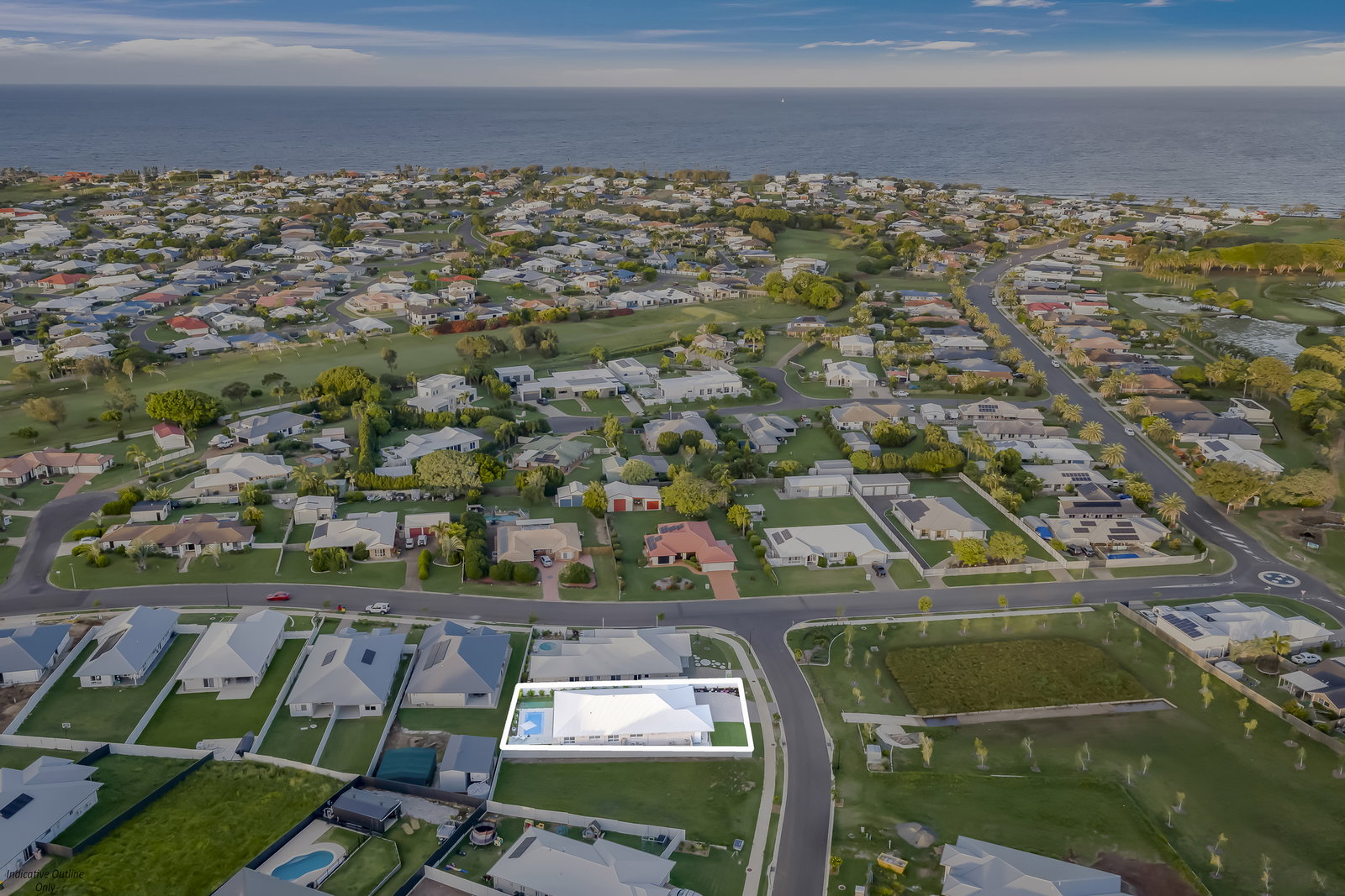 4 Sarazen Street, Coral Cove  QLD  4670
