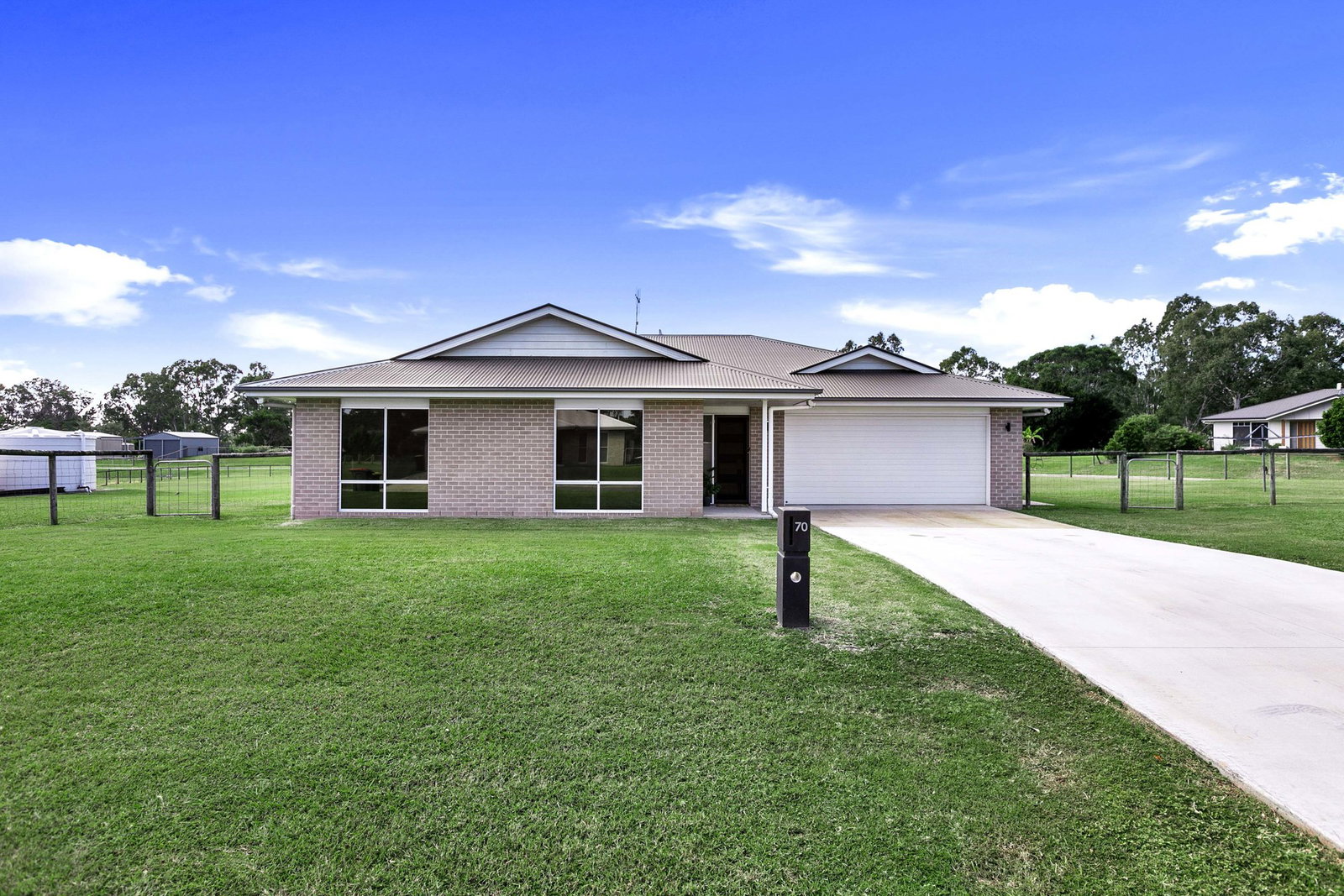 70 Lake Drive, Yengarie  QLD  4650