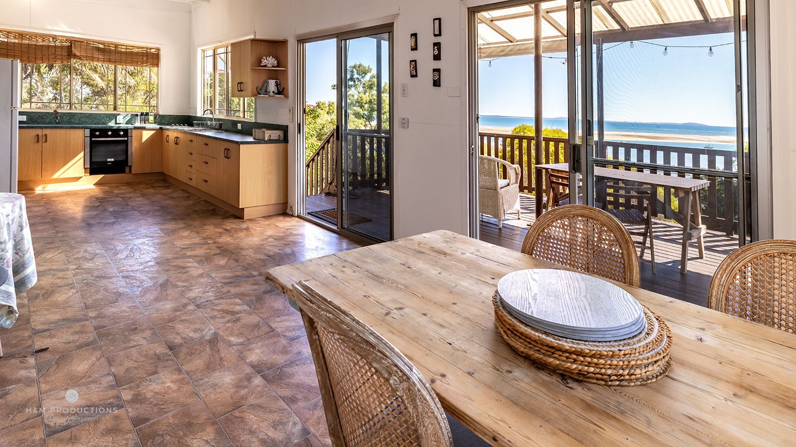 592 Captain Cook Drive, Seventeen Seventy  QLD  4677