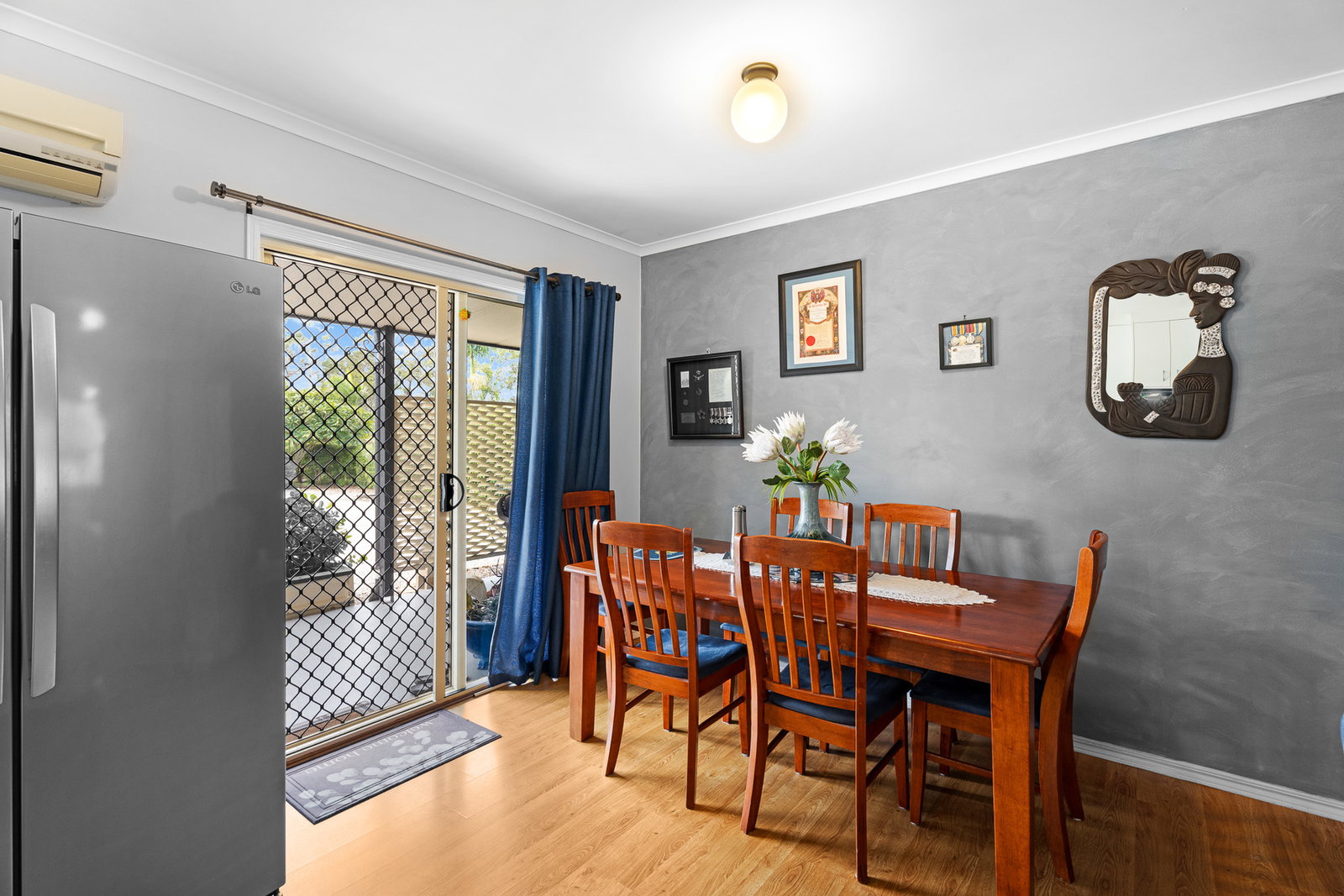 19 Brooke Court, Oakhurst  QLD  4650