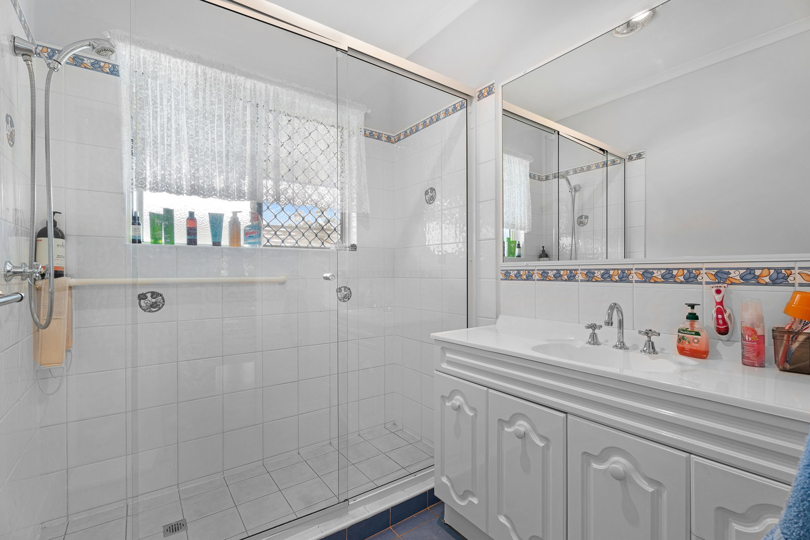 19 Brooke Court, Oakhurst  QLD  4650