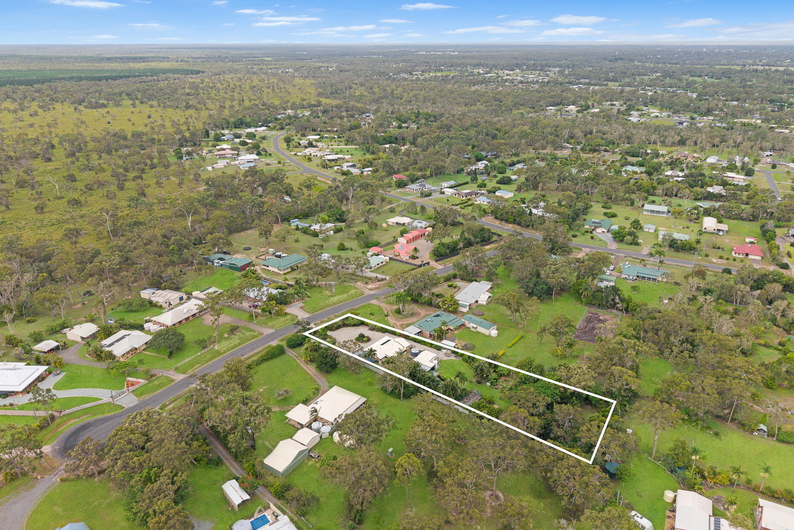 19 Brooke Court, Oakhurst  QLD  4650
